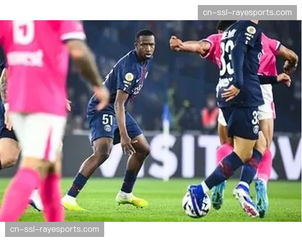 巴黎圣日耳曼1-0小胜图卢兹，全场唯一进球来自角球进攻